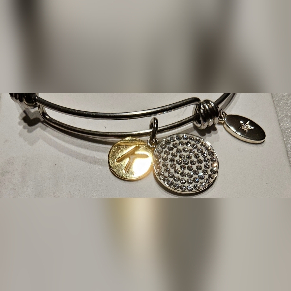 Unwritten Gold and Silver Charm Bracelet DISCOUNTED PRICED TO SALE 🤑 ♥️ - Picture 2 of 3